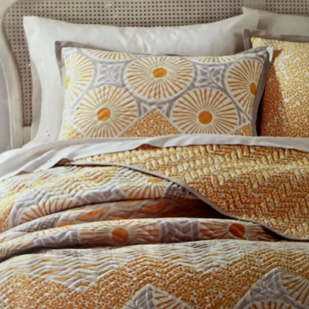 Sunnyside 3-Piece 100% Cotton Reversible Quilt Set – new - Picture 2 of 9